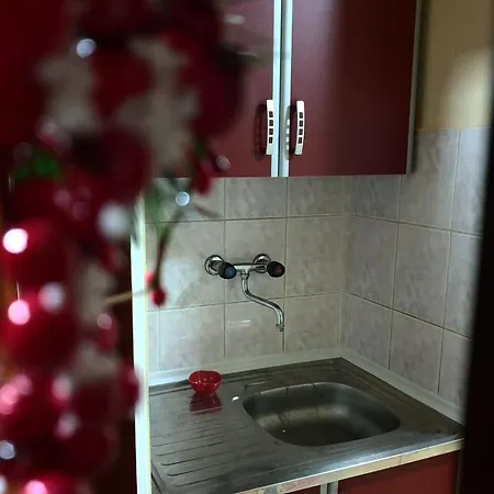 Stan Na Dan Luka 公寓 *